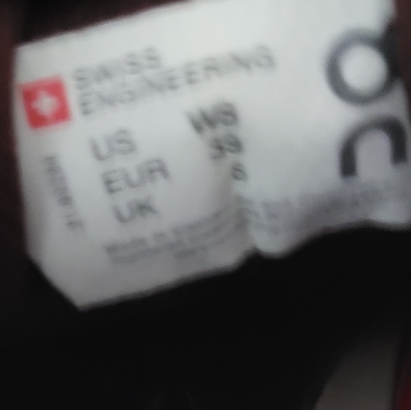 On Cloudflyer 2 Running Athletic Tennis Shoe Sneaker Flare Quartz Red Women 8 - Picture 10 of 15